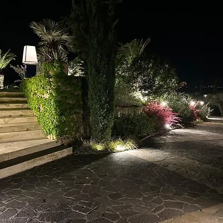 Valand Romantic Luxury On Lake Garda - Apartmán